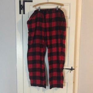 Old Navy pajama bottoms flannel like plaid checkered.XXL NWOT